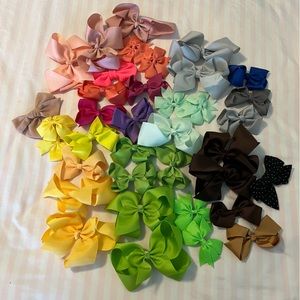Hair Bows 37 pieces